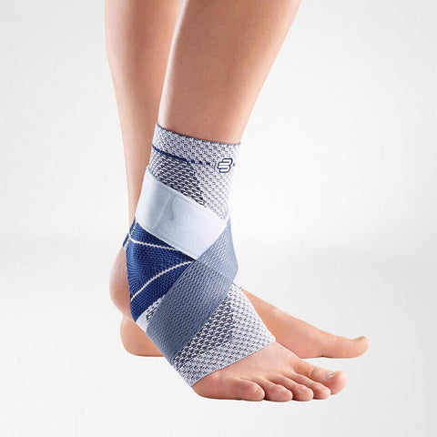 BAUERFEIND - MalleoTrain® S open heel : Orthèse active avec évidement au niveau du talon pour une meilleure stabilité et sécurité de la cheville en mouvement